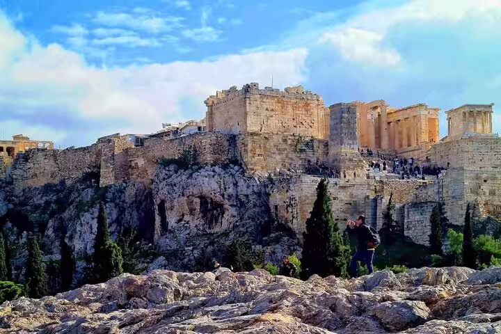 Close-up of the Acropolis and Parthenon ruins, a highlight stop on an Athens half-day private car tour