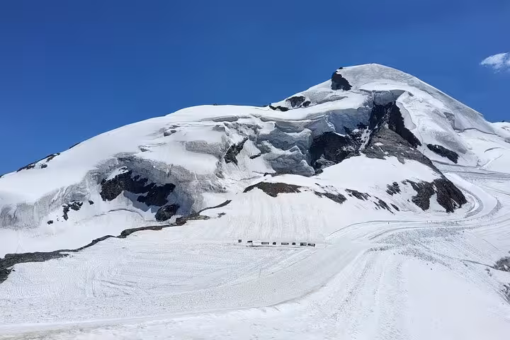Allalin glacier panorama above Saas-Fee, a highlight of the Zurich day trip to the highest revolving restaurant