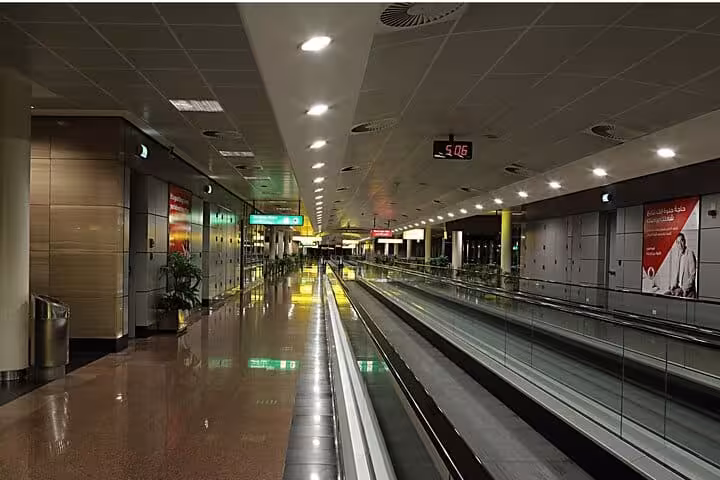 Private air-conditioned van for hassle-free Aswan airport pickup and hotel transfer, safe and reliable ride