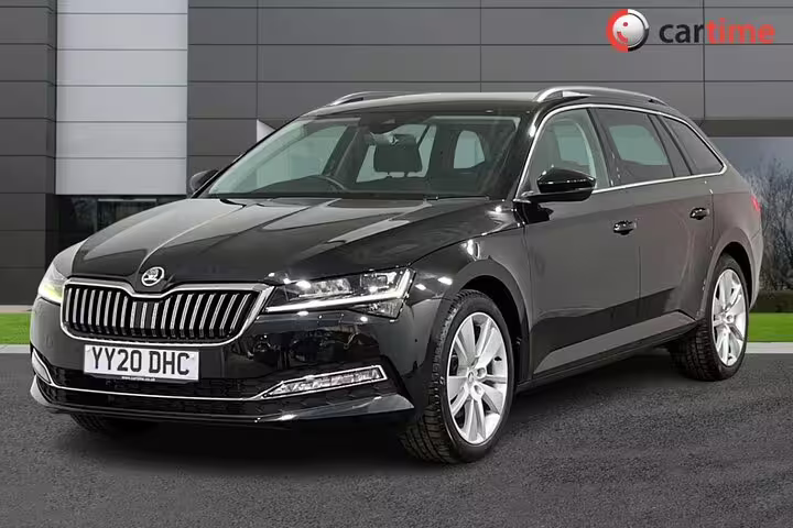 Luxury private transfer sedan for Athens Airport to city center, premium chauffeur pickup and drop-off