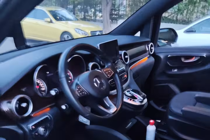 Executive Mercedes cabin for Athens Airport to Piraeus Port private luxury hotel transfer with premium comfort