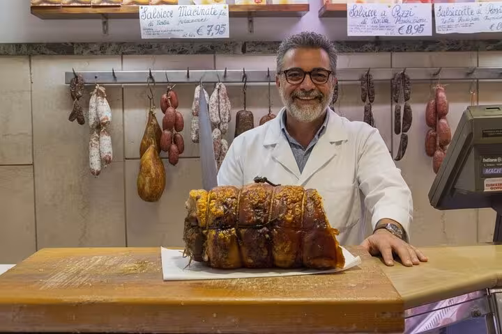 Discover authentic Italian porchetta in Trastevere on our Rome Food and Wine Tour.