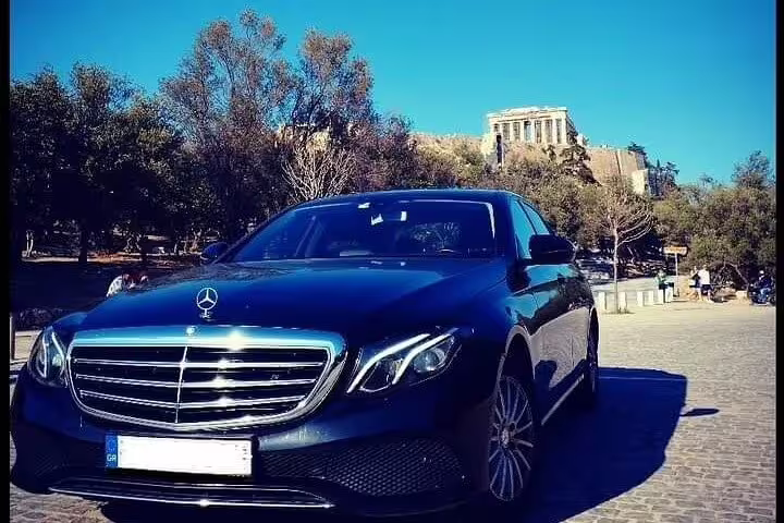 Black luxury limousine in Athens, ideal for Athens Airport transfer to Plaka and Monastiraki hotels