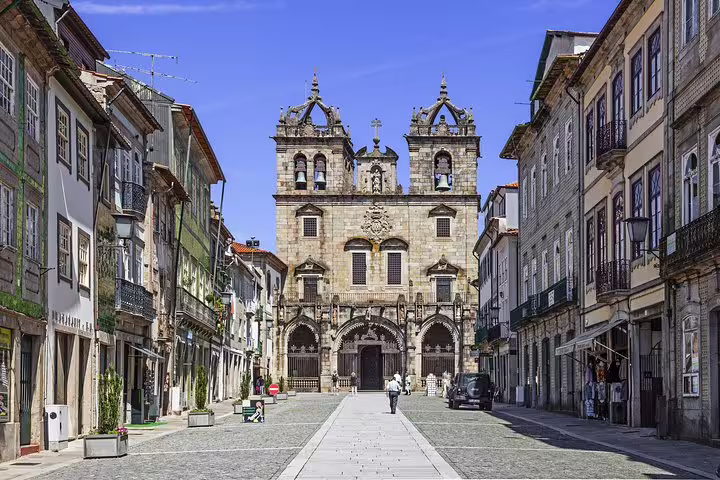 Stroll the historic streets of Braga with its iconic Sé Cathedral on a private half-day tour from Porto.