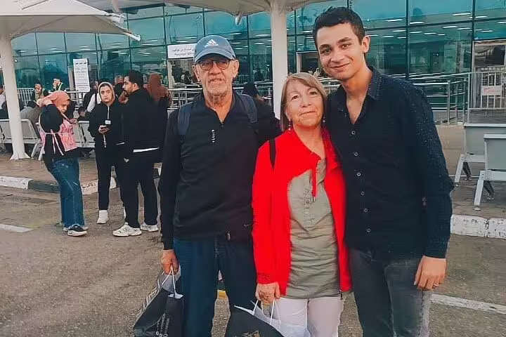 Meet and greet at Cairo Airport with driver for private Cairo airport transfer service to hotel or city