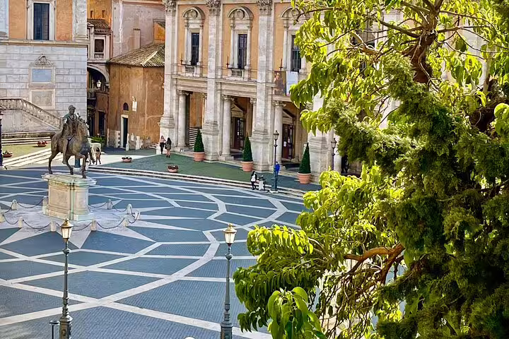 Capitoline Hill square with Michelangelo’s geometric pavement, equestrian statue and Palazzo Senatorio on Rome Capitoline Museums tour