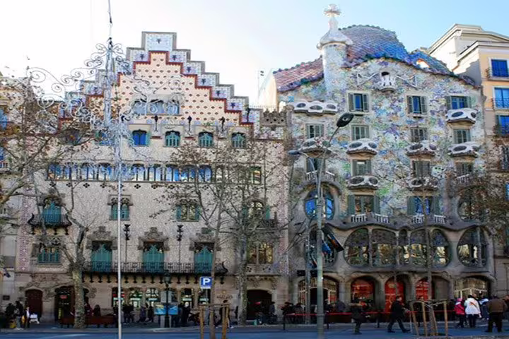 Stunning view of Casa Batlló and Casa Amatller on the vibrant Passeig de Gràcia in Barcelona.