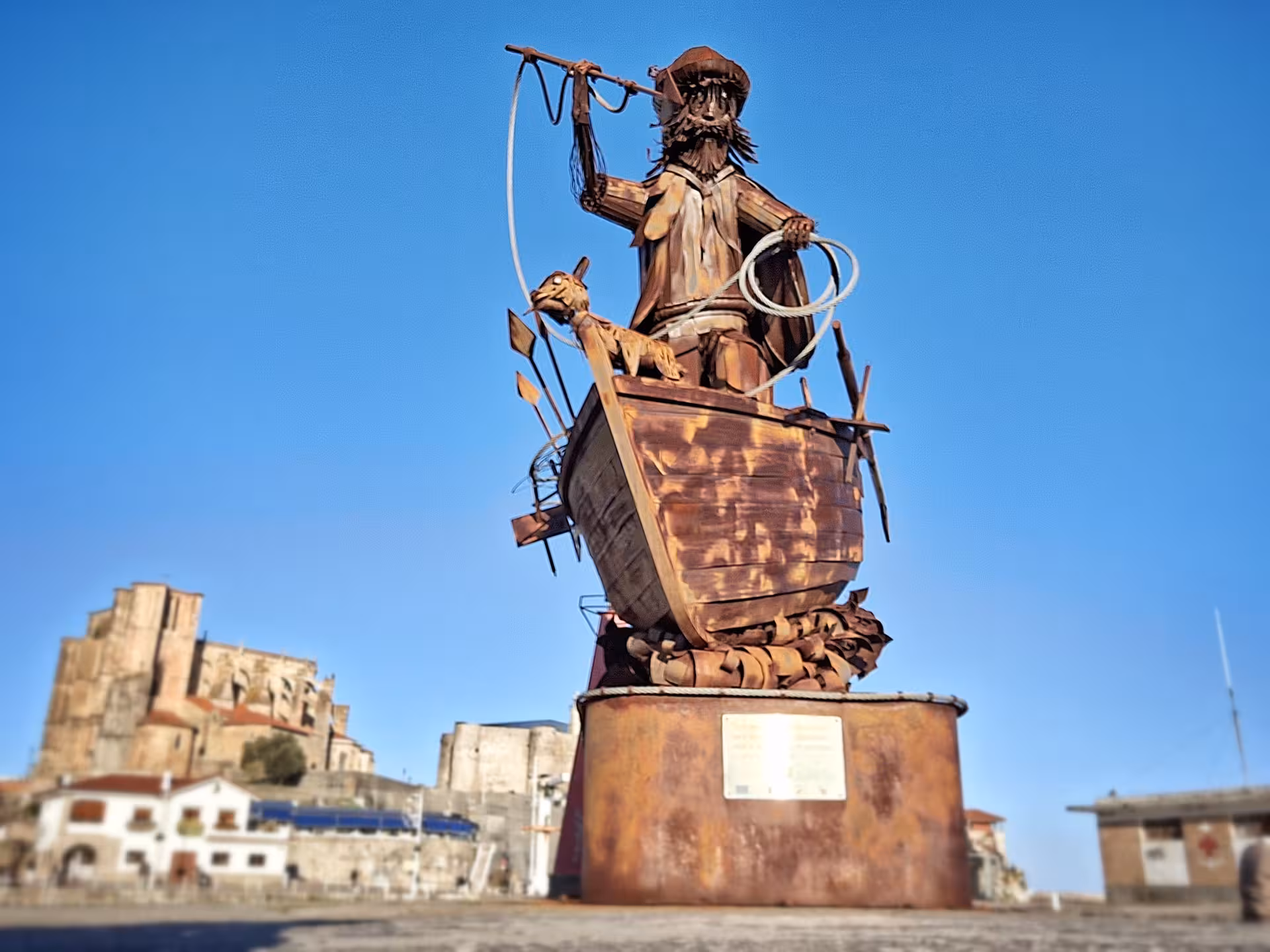 Discover the unique fisherman statue in Castro Urdiales, a highlight of the day tour from Santander.