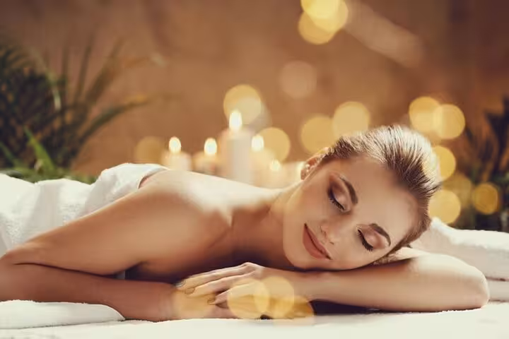 Relaxing full-body massage at Hurghada Cleopatra Spa Bath with sauna, steam room and jacuzzi experience