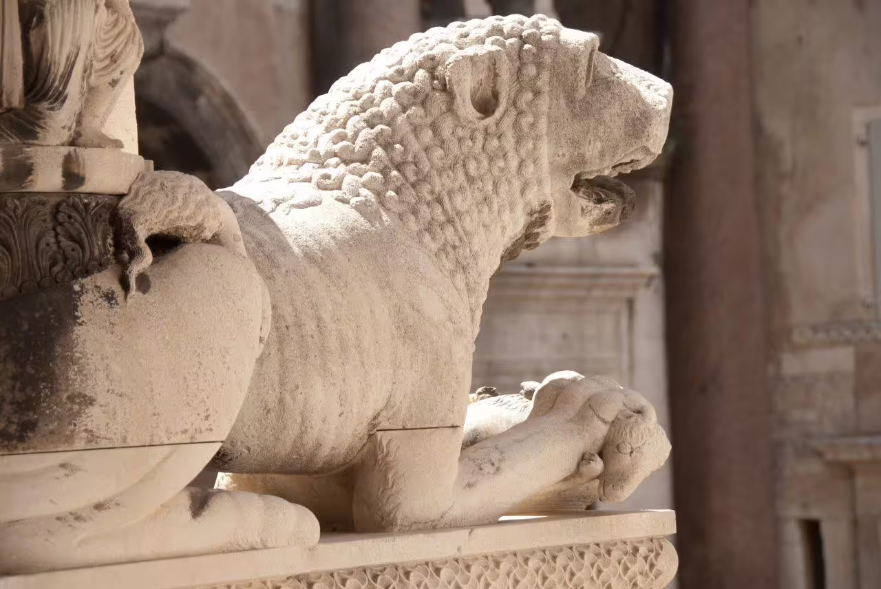 Close-up of the stone lion at Diocletian’s Palace in Split, cultural highlight on Istria and Dalmatia self-drive tour