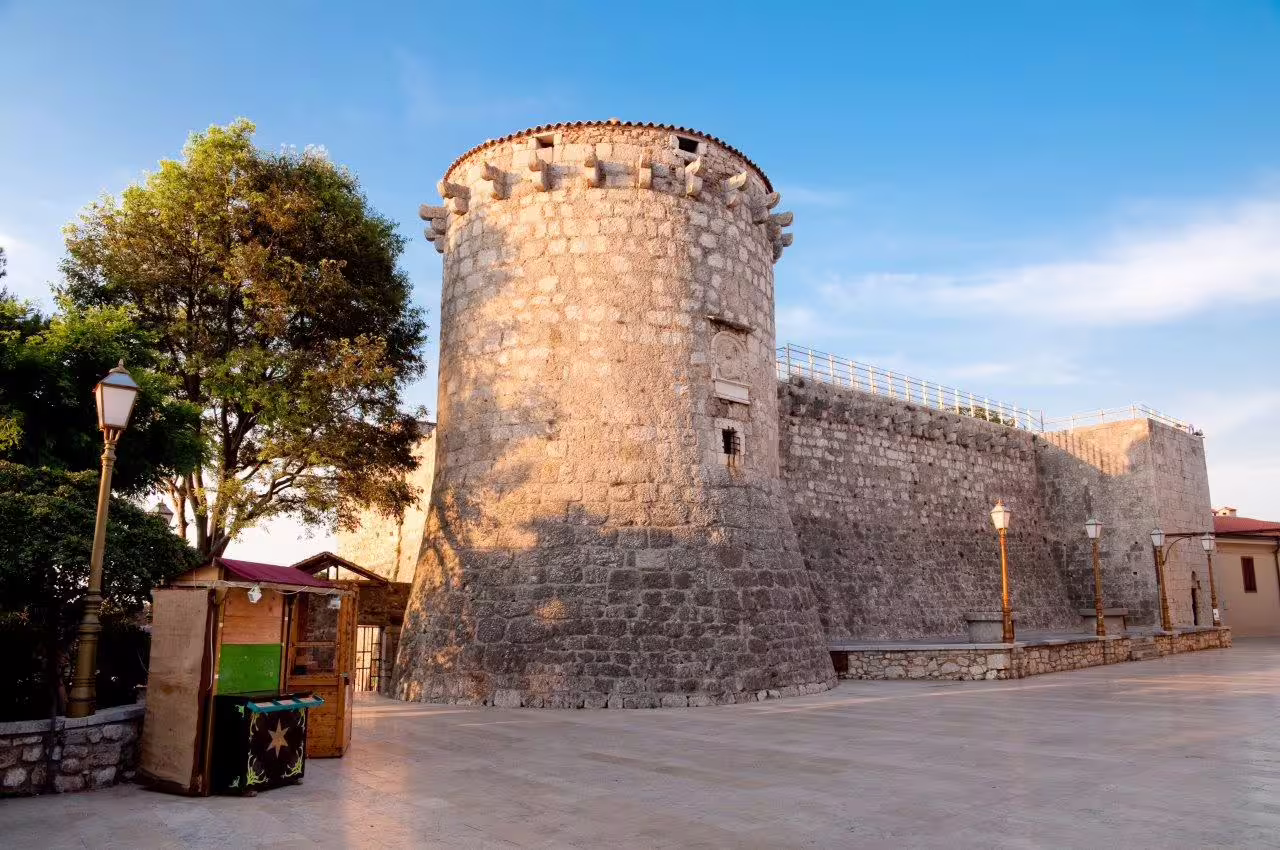 Stone fortress tower and ramparts in Dubrovnik Old Town, scenic stop on a 15-day Croatia self-drive tour