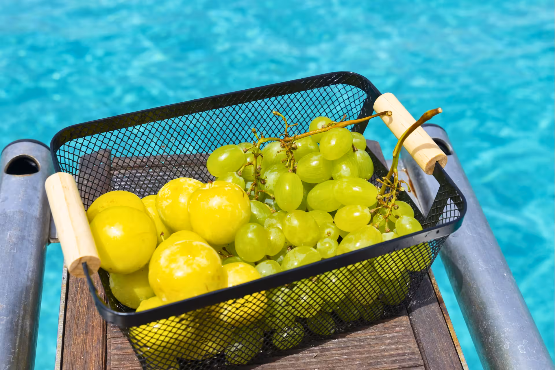 Fresh grapes and lemons served on board during Egadi Islands private boat tour to Favignana and Levanzo