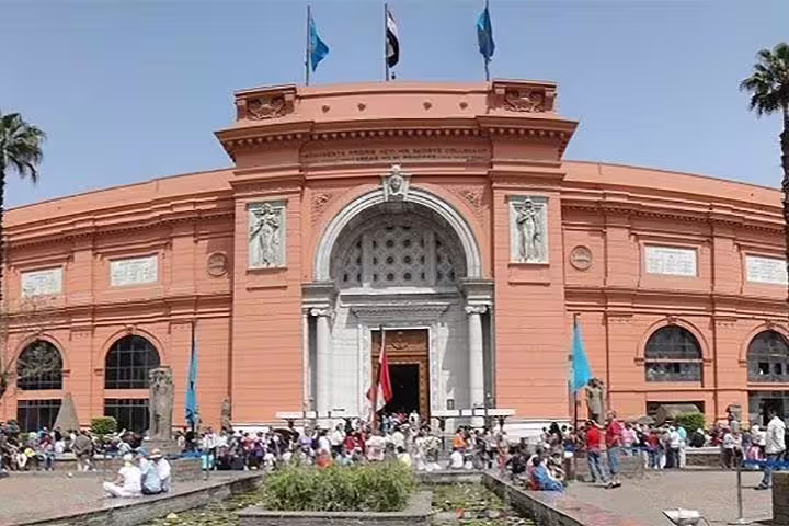 Exterior of the Egyptian Museum Cairo in Tahrir Square, stop on Cairo Citadel, Coptic Cairo and Nile dinner cruise