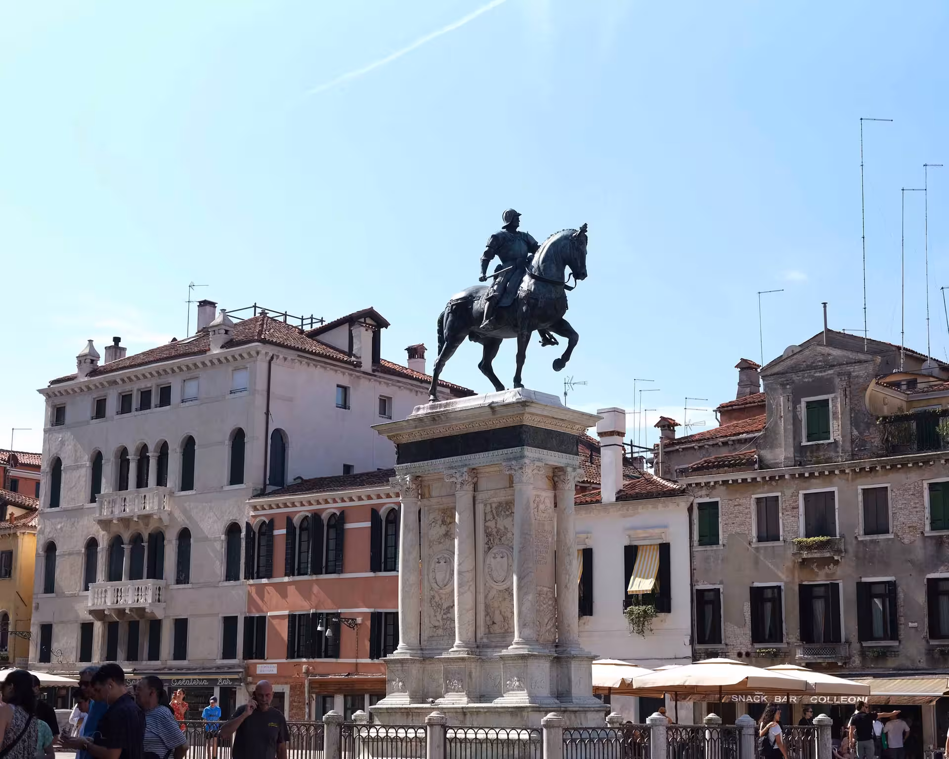 Equestrian statue in Campo Santi Giovanni e Paolo, a highlight on the San Marco to Rialto tour.
