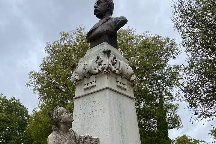 Discover the striking Évora monument with intricate sculptures on a tailored day trip from Lisbon.