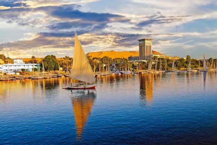 Felucca sailing on the Nile at sunset in Luxor, perfect add-on to Karnak, Hatshepsut and Valley of the Kings