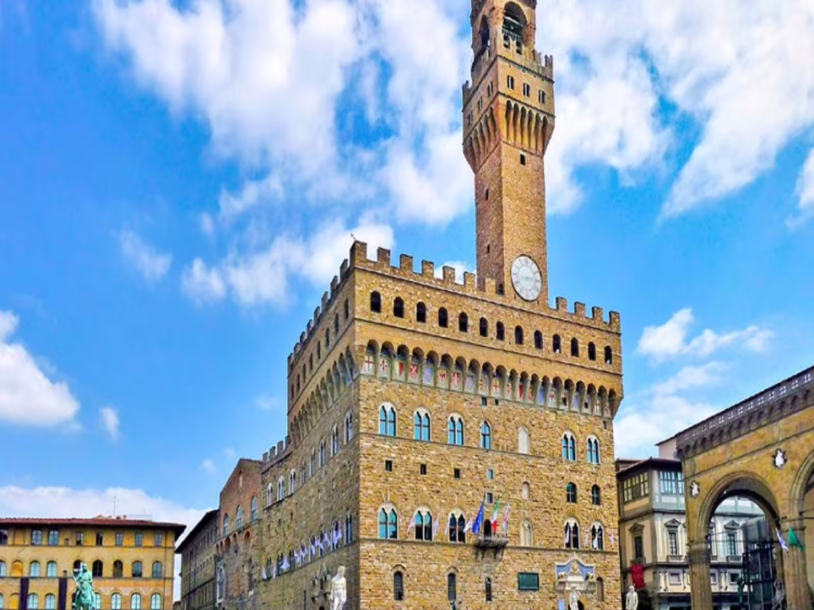 Palazzo Vecchio and Piazza della Signoria in Florence on a semi-private day trip from Rome including guided lunch stop