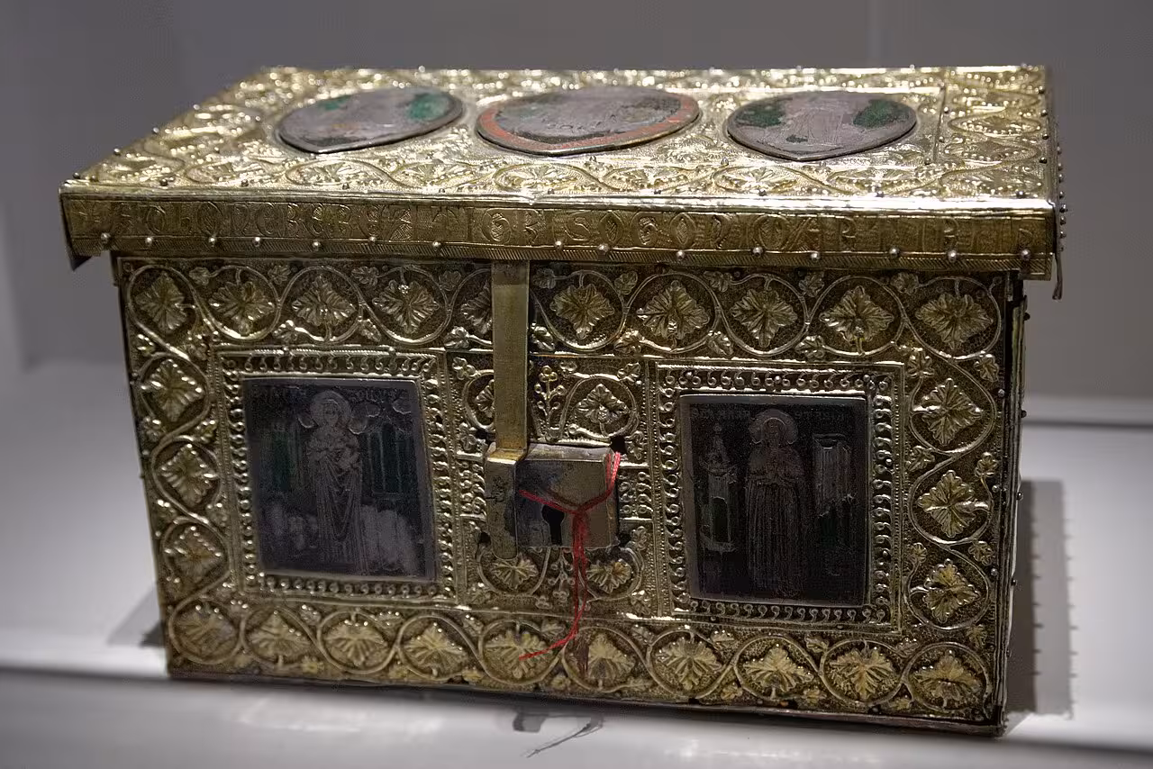 Golden reliquary box in Zadar museum, sacred church art highlight on Golden Zadar history and culture tour