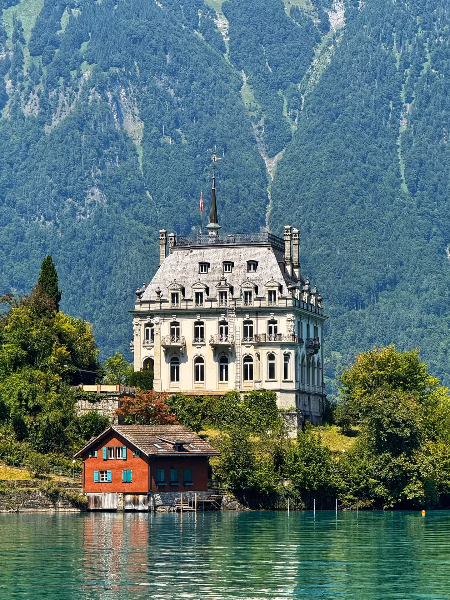 Grandhotel Giessbach on Lake Brienz shore, iconic highlight of the Iseltwald & Giessbach e-bike tour