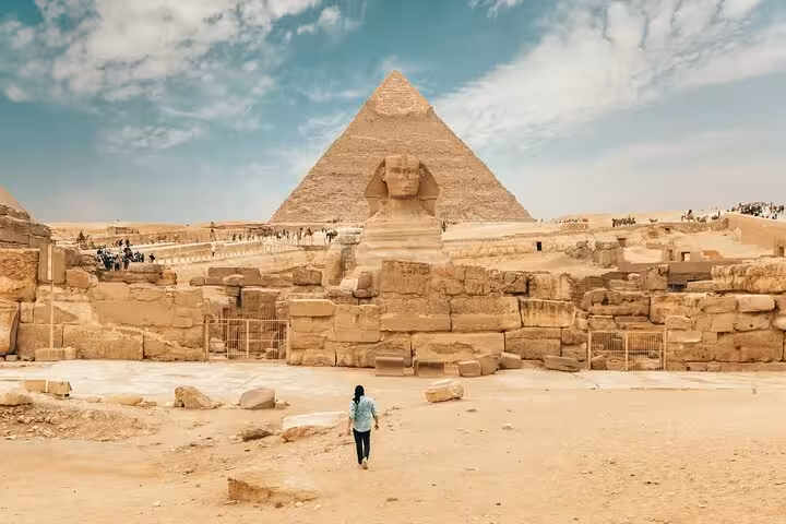 Great Sphinx and Great Pyramid of Giza panorama on semi-private Cairo day trip from Hurghada with guided ruins walk