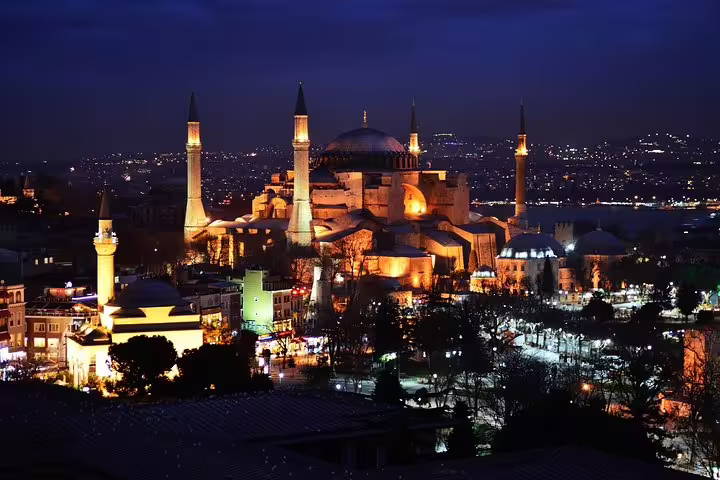 Hagia Sophia illuminated at night in Sultanahmet, a highlight of private Istanbul night sightseeing tour