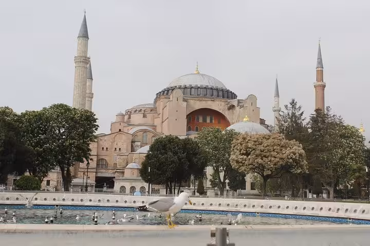 Hagia Sophia exterior with minarets and fountain in Sultanahmet on Istanbul Old City tour with lunch