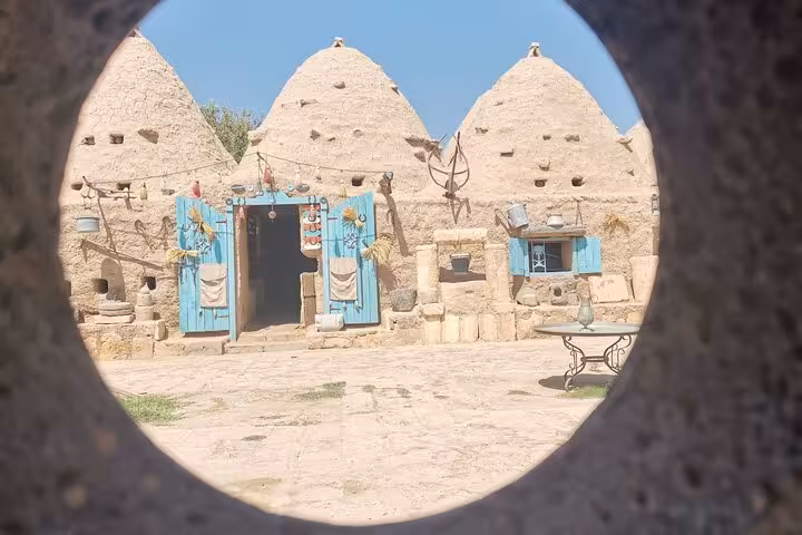 Traditional beehive houses in Harran near Şanlıurfa, featured on all-inclusive Göbeklitepe tour from Istanbul