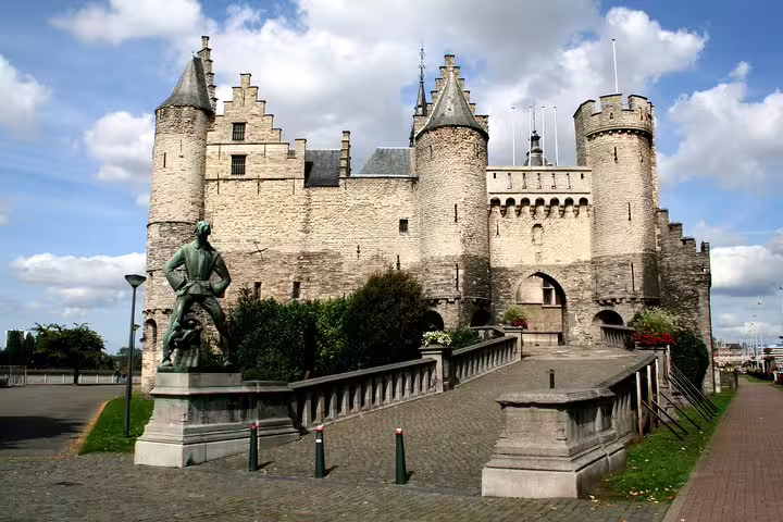 Het Steen Castle in Antwerp on an e-scavenger hunt Antwerp, self-guided city exploration game with clues