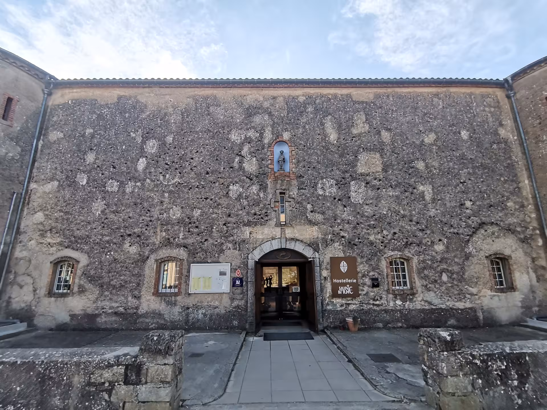 Hostellerie de la Sainte-Baume entrance, starting point for the sacred hike to Grotte Sainte-Madeleine