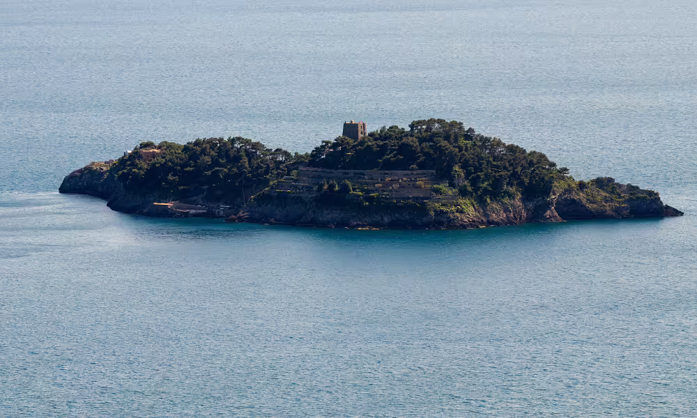 Scenic view of Li Galli island near Amalfi, a lush rocky islet in the Tyrrhenian Sea visited on Capri boat tours