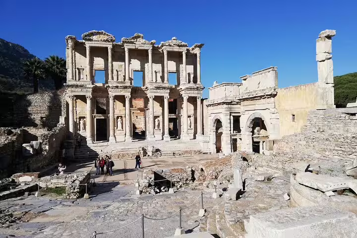 Wide view of the Library of Celsus ruins in Ephesus, highlight of a 2-day small-group Turkey tour
