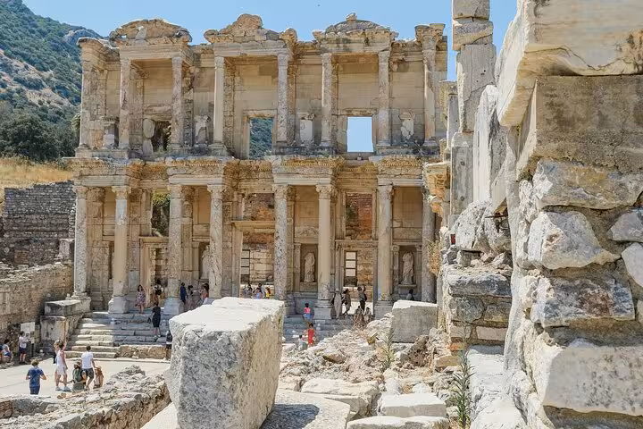 Library of Celsus ruins in Ephesus, Turkey, a highlight on the 5-day Ephesus Pamukkale Cappadocia tour