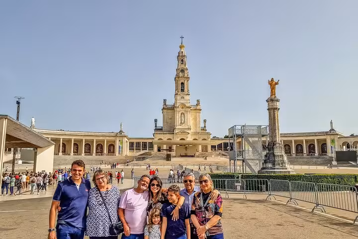 Group photo at Fatima Sanctuary Basilica on Lisbon to Fatima return tour, WYD Lisbon 2023 Aug 5