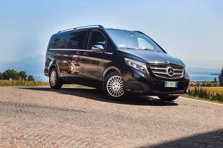 Luxury Mercedes van ready for a private transfer from Sorrento to Positano, offering comfort and style.
