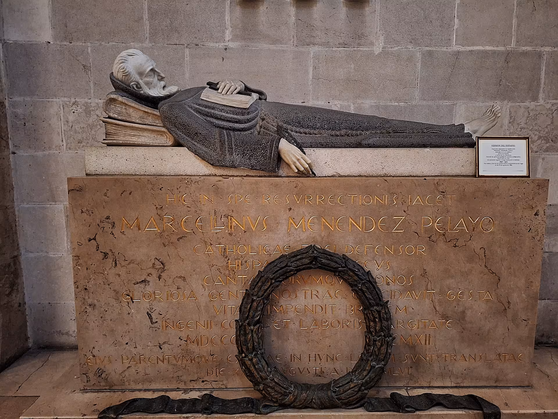 Tomb of Marcelino Menéndez Pelayo in Santander Cathedral, an iconic stop on a historical guided tour.