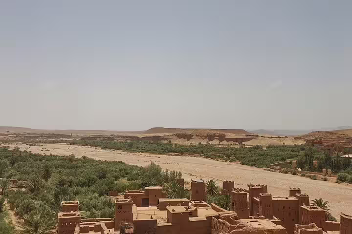 Panoramic Draa Valley oasis and desert kasbahs on a 2-day Marrakech to Zagora private desert tour