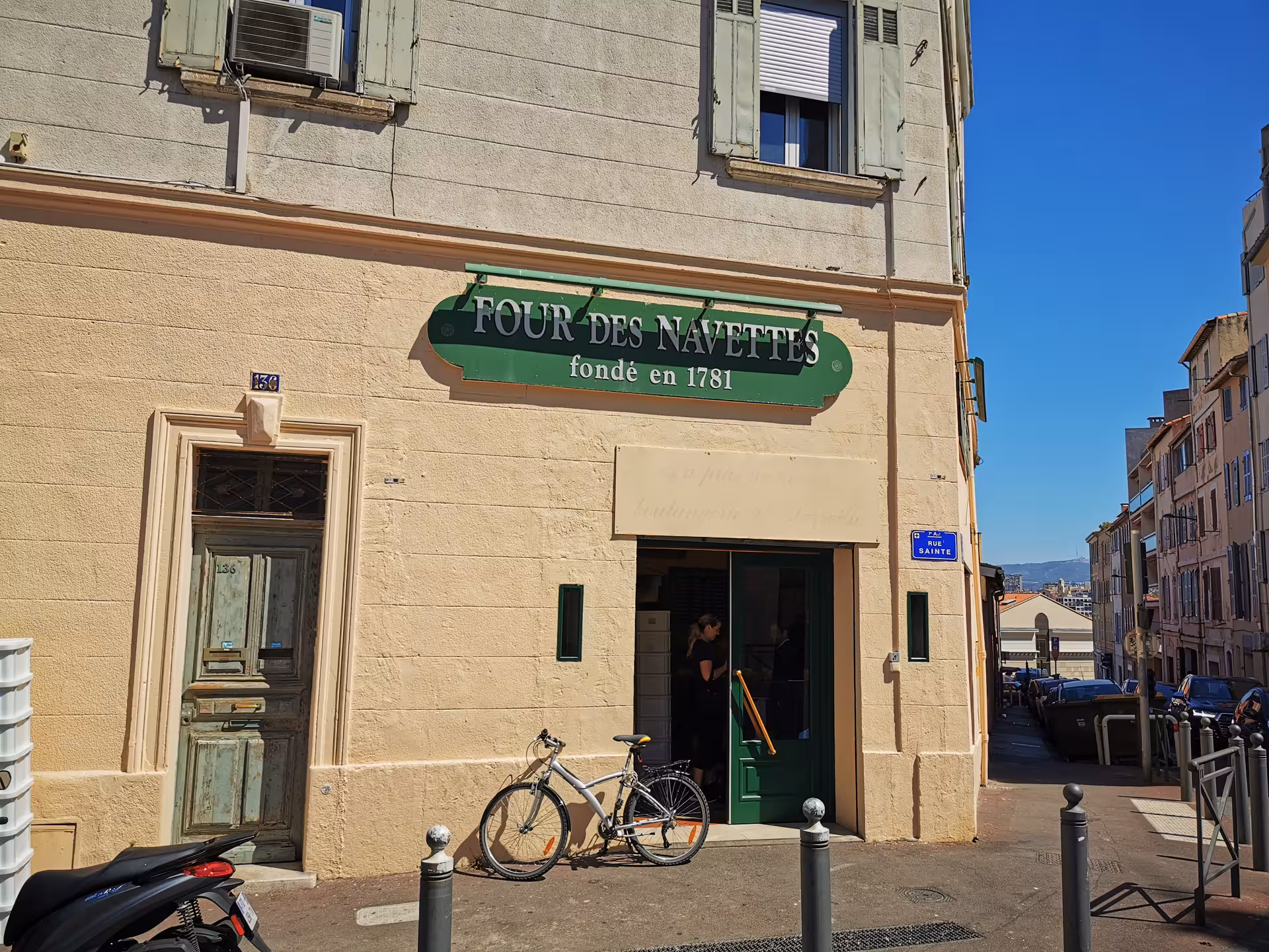 Historic Four des Navettes facade on Rue Sainte, featured on Marseille half-day city tour itinerary
