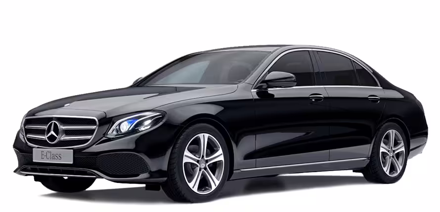 Mercedes E-Class chauffeur car for private Naples Salerno transfer, premium door-to-door service with luggage space