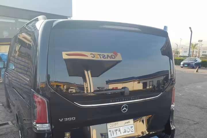 Mercedes V300 private transfer vehicle in Sharm El Sheikh for hotel pickup and drop-off to any destination