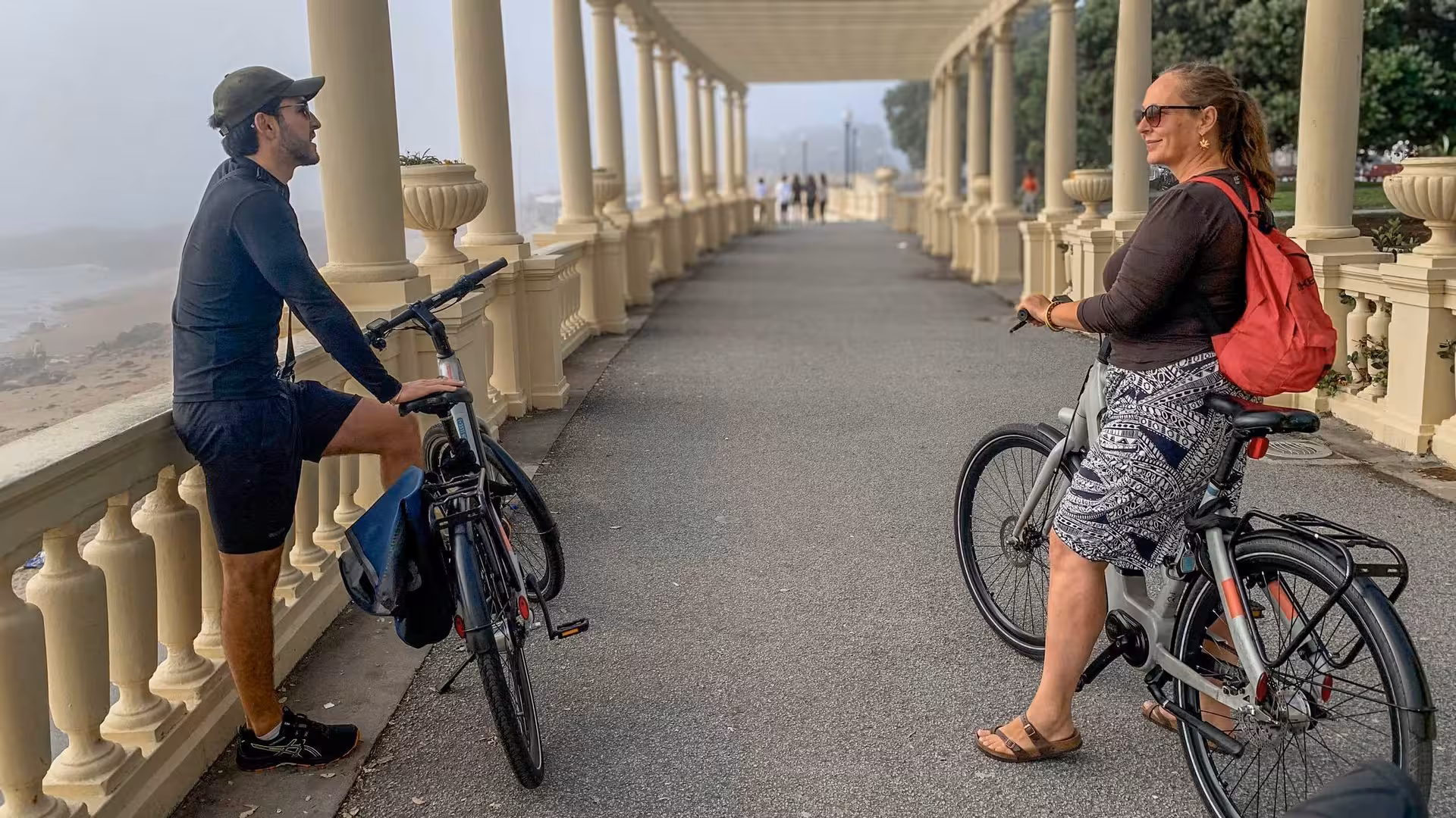 Pérgola columns by the ocean in Foz do Douro.