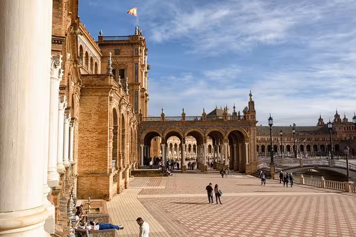 Majestic architecture of Plaza de España in Seville, a must-see on the 5-day Andalusia tour with Toledo.