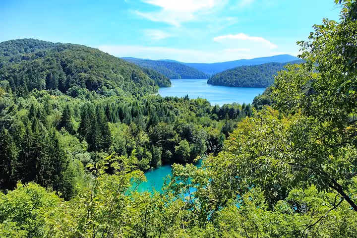 Panoramic view of Plitvice Lakes National Park forests and blue lakes on Zadar to Zagreb private day trip
