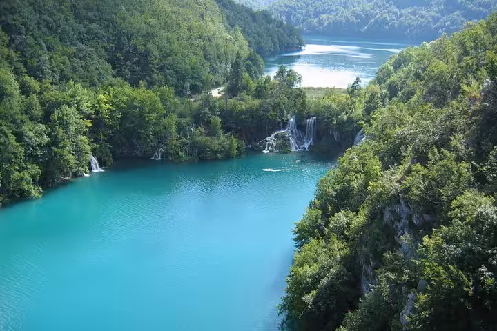 Turquoise lakes and cascading waterfalls at Plitvice Lakes on a private tour from Zadar to Zagreb