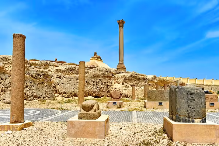 Pompey’s Pillar ruins in Alexandria on a private sightseeing tour from Cairo with lunch and expert guide