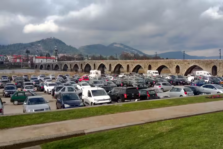 Explore the historic Ponte de Lima bridge in the scenic Vinho Verde region, a highlight of our private tour experience.