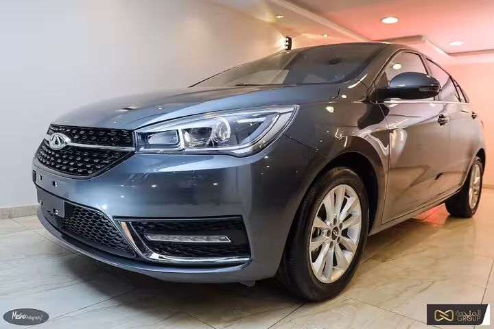 Modern sedan for private airport transfer to Sharm El Sheikh hotels, comfortable air-conditioned ride