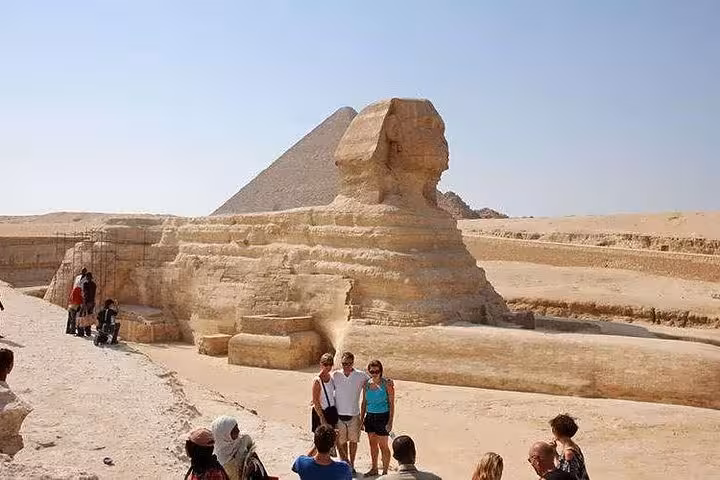 Visitors at the Great Sphinx and Giza Pyramids on a private day tour to Cairo from Hurghada Makadi Bay Soma Bay El Gouna
