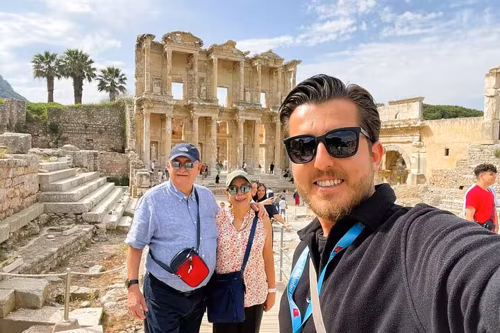 Guide-led Private Ephesus Tour selfie at Library of Celsus, convenient pickup from Cesme or Alacati
