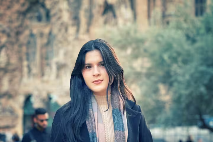 Capture stunning portraits in a historic setting with our private photography class in the park and old town area.