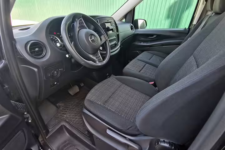 Interior view of comfortable private transfer for Faro, Albufeira, Alvor, Seville, Lisbon, and Lagos routes.